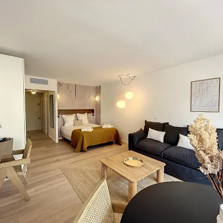 Apartment Gray D'albion *